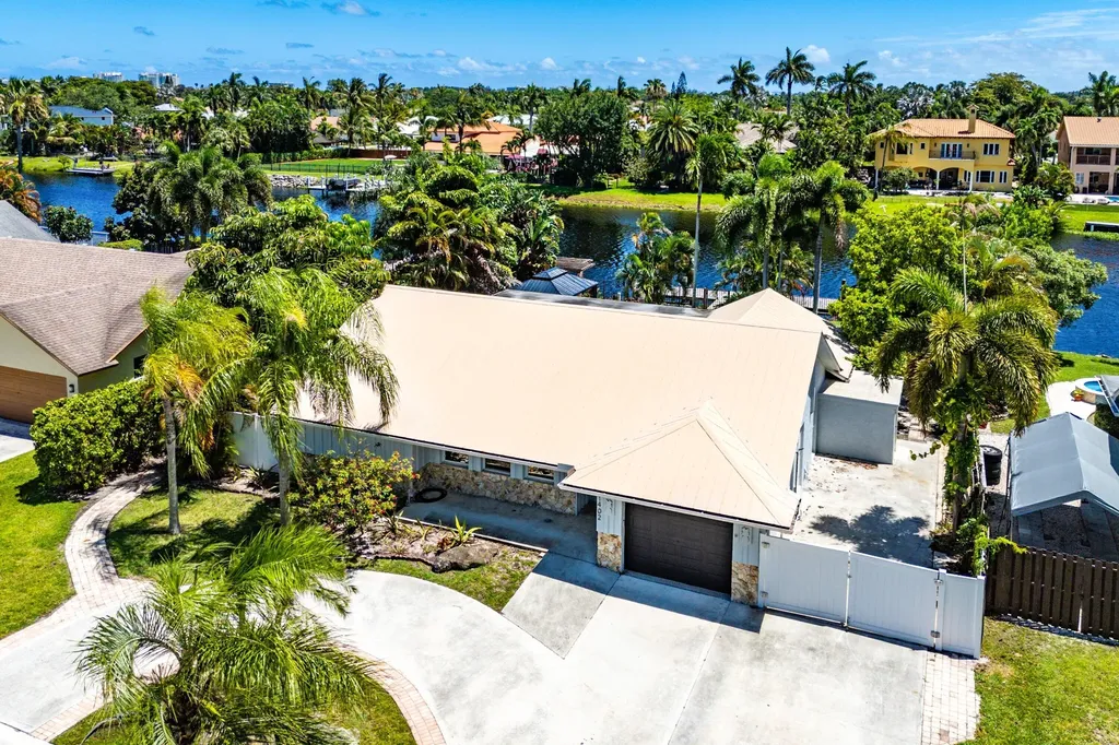 1402 Cormorant Road Delray Beach FL 33444
