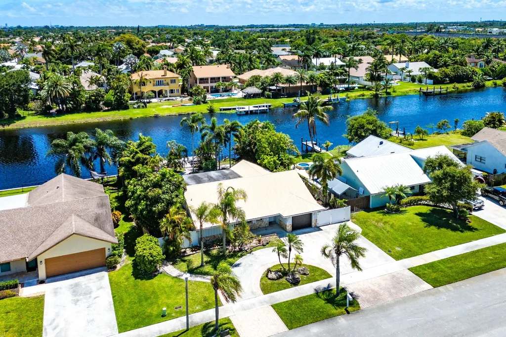 1402 Cormorant Road Delray Beach FL 33444