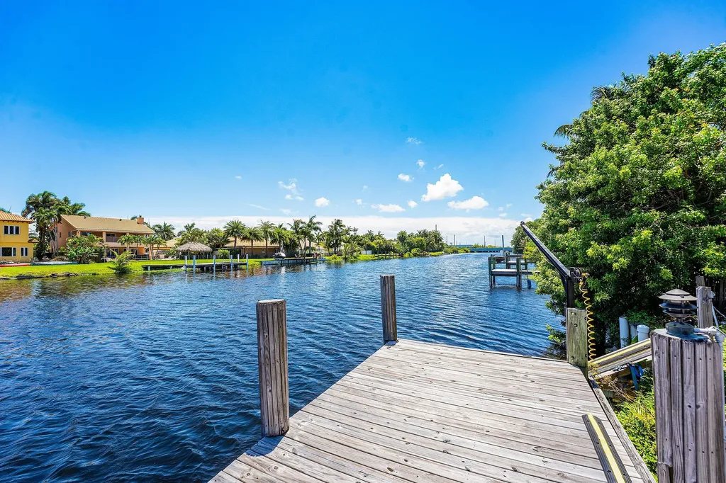 1402 Cormorant Road Delray Beach FL 33444