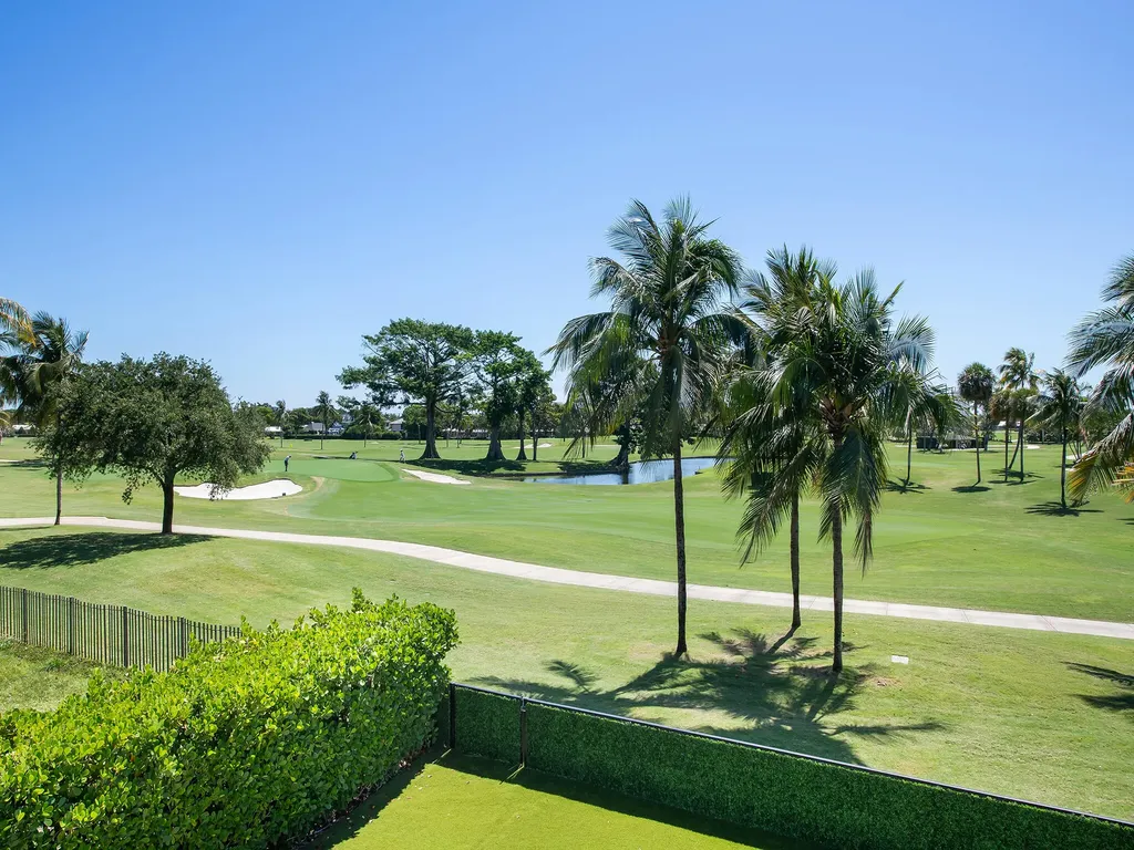 3916 Country Club Lane Fort Lauderdale FL 33308