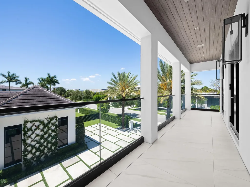 3916 Country Club Lane Fort Lauderdale FL 33308