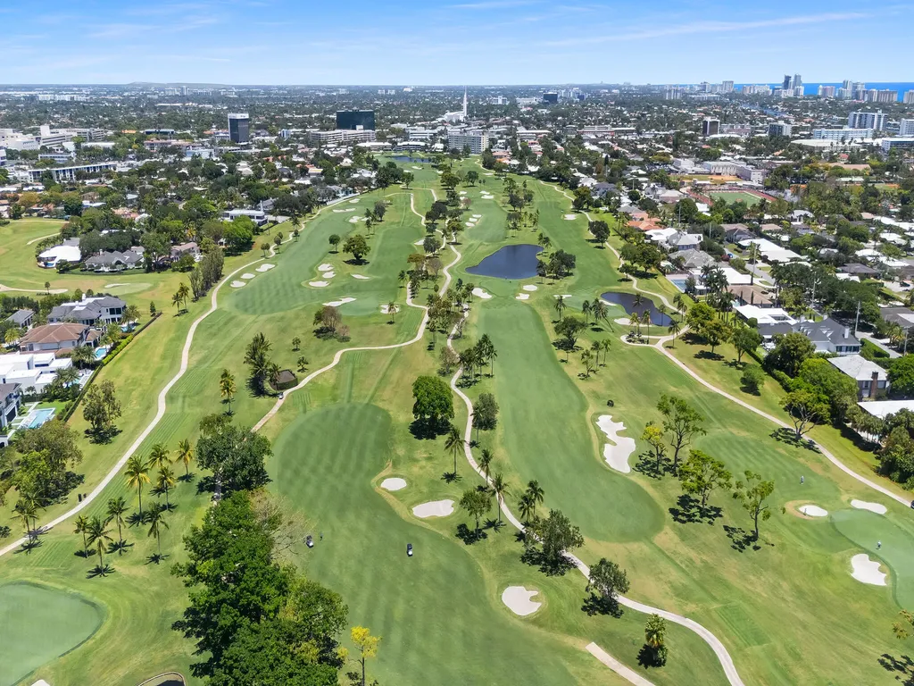 3916 Country Club Lane Fort Lauderdale FL 33308