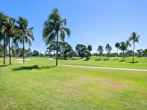 3916 Country Club Lane Fort Lauderdale FL 33308