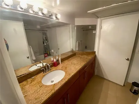 2841 N Oakland Forest Drive Oakland Park FL 33309