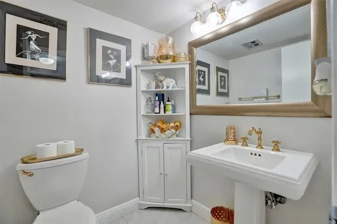 4851 NW 21st Street Lauderhill FL 33313