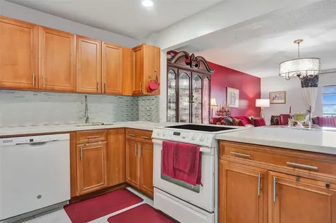 4851 NW 21st Street Lauderhill FL 33313