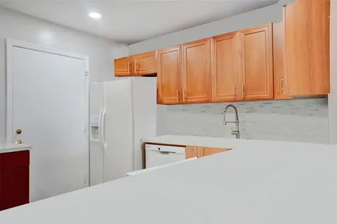 4851 NW 21st Street Lauderhill FL 33313