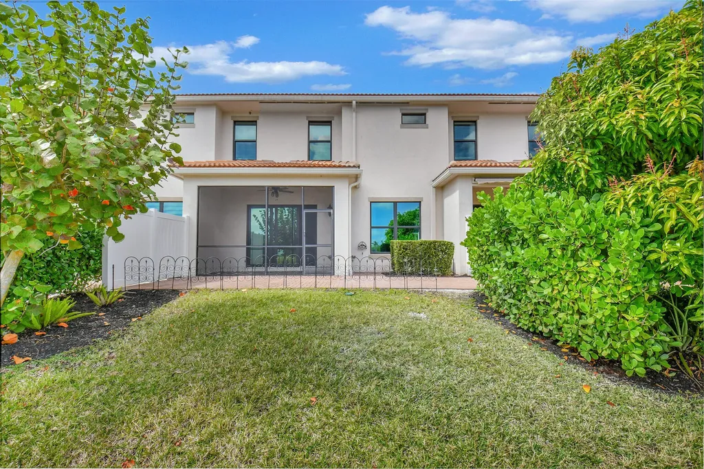10102 Akenside Drive Boca Raton FL 33428