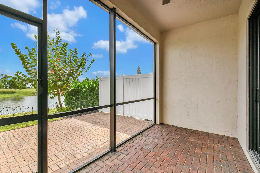 10102 Akenside Drive Boca Raton FL 33428