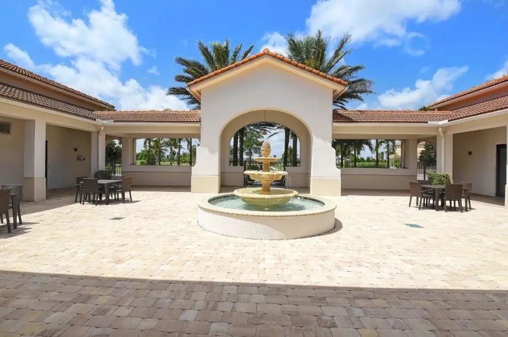 10102 Akenside Drive Boca Raton FL 33428