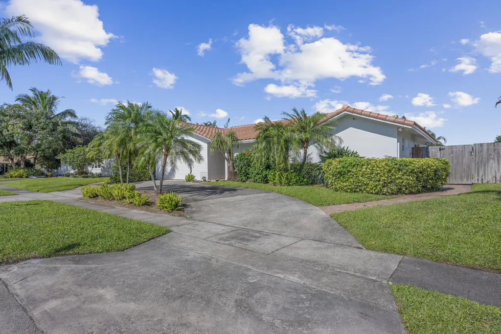 1051 NW 9th Street Boca Raton FL 33486