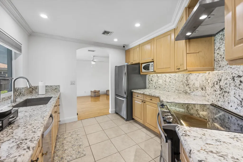 1051 NW 9th Street Boca Raton FL 33486