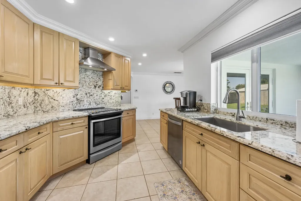 1051 NW 9th Street Boca Raton FL 33486