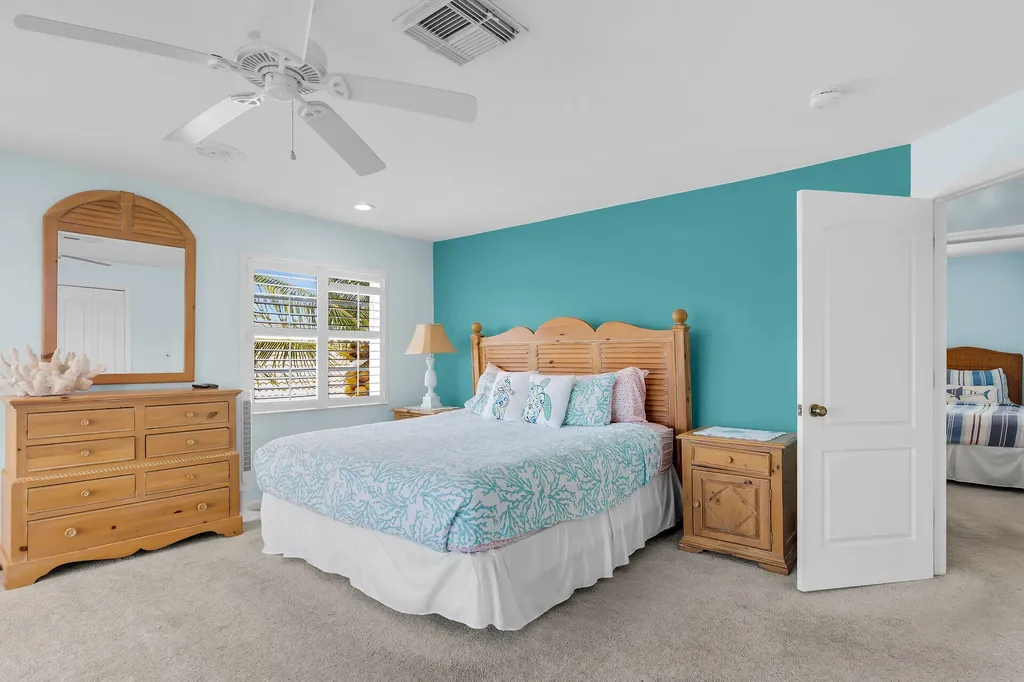 180 9th Street Key Colony Beach FL