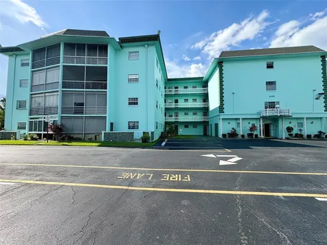 4401 NW 41st Street Lauderdale Lakes FL 33319