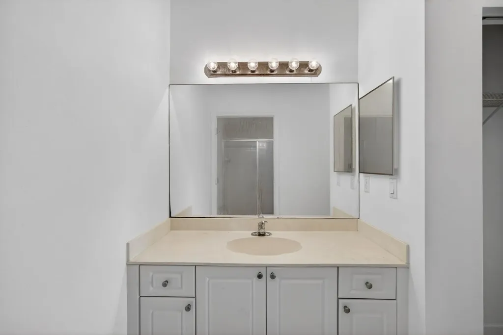 2344 Windjammer Way West Palm Beach FL 33411