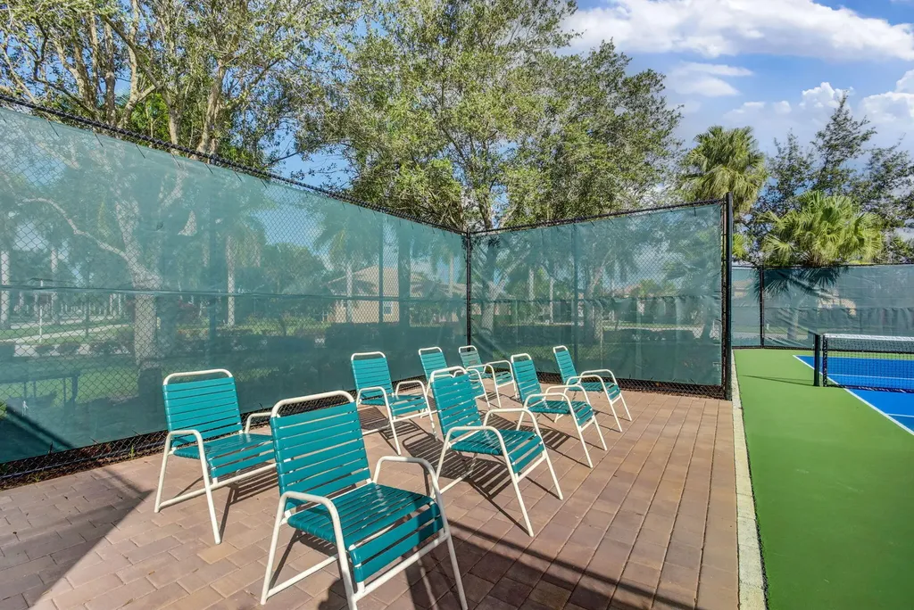 2344 Windjammer Way West Palm Beach FL 33411