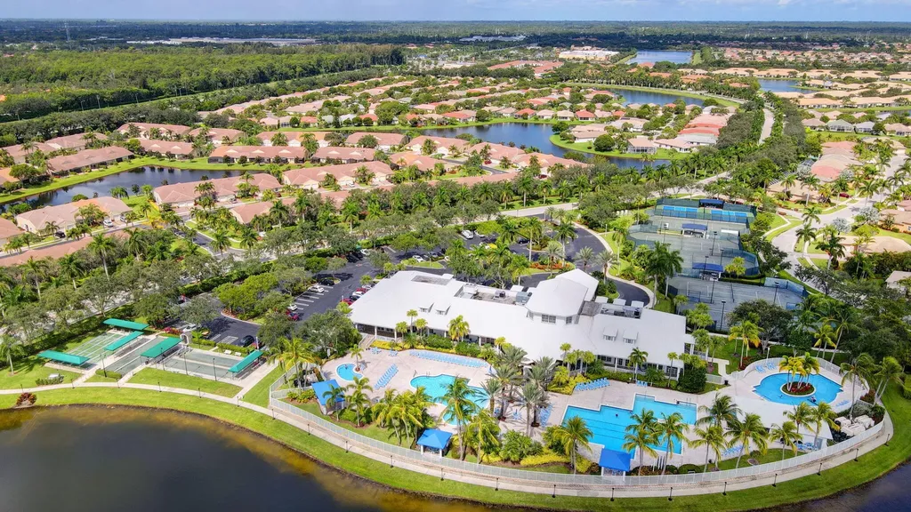 2344 Windjammer Way West Palm Beach FL 33411