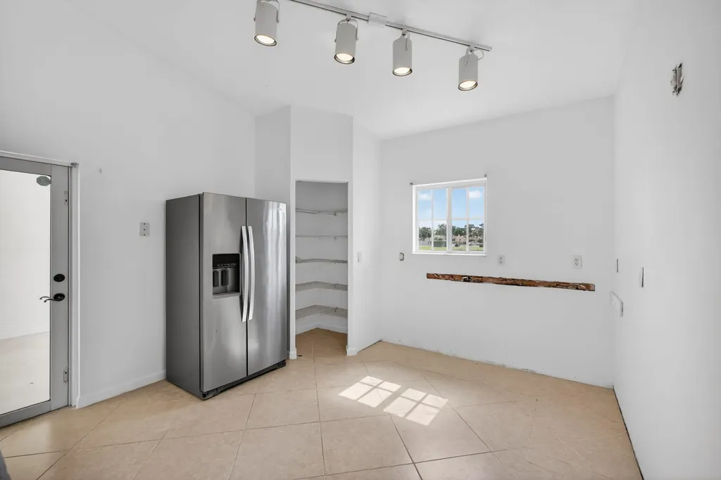 2344 Windjammer Way West Palm Beach FL 33411