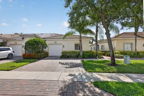 2344 Windjammer Way West Palm Beach FL 33411