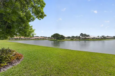 2344 Windjammer Way West Palm Beach FL 33411