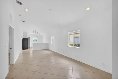 2344 Windjammer Way West Palm Beach FL 33411