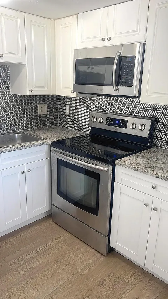 1501 Crescent Circle West Palm Beach FL 33403