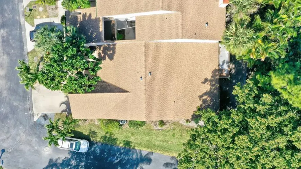 6660 Canary Palm Circle Boca Raton FL 33433