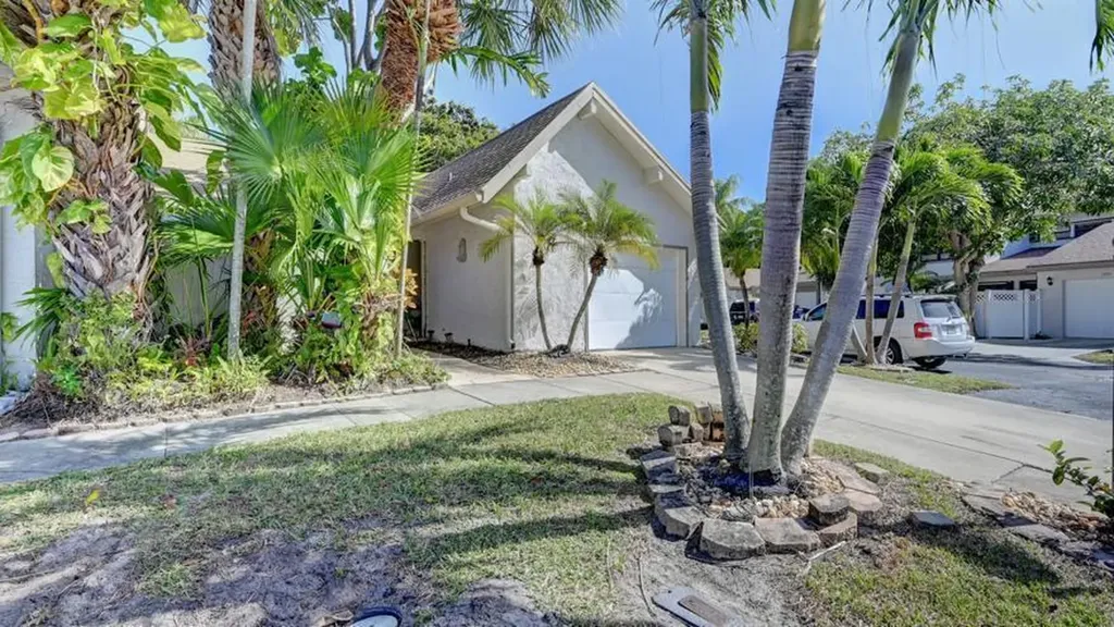 6660 Canary Palm Circle Boca Raton FL 33433