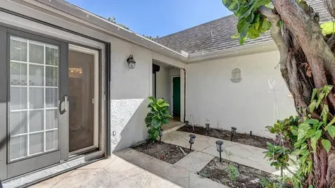 6660 Canary Palm Circle Boca Raton FL 33433