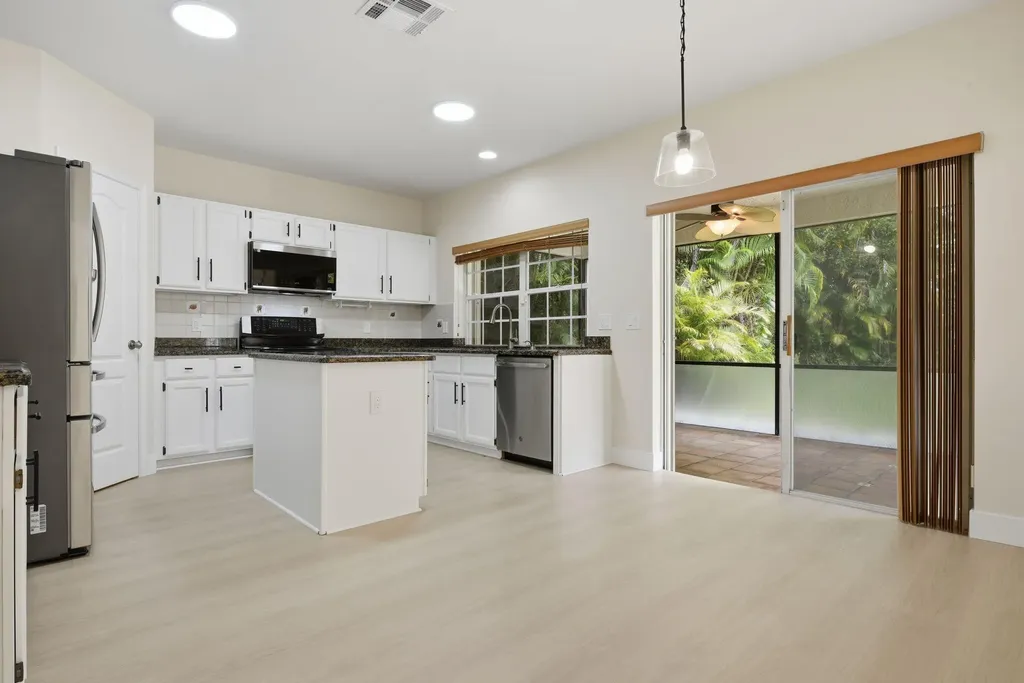 7555 Live Oak Drive Coral Springs FL 33065