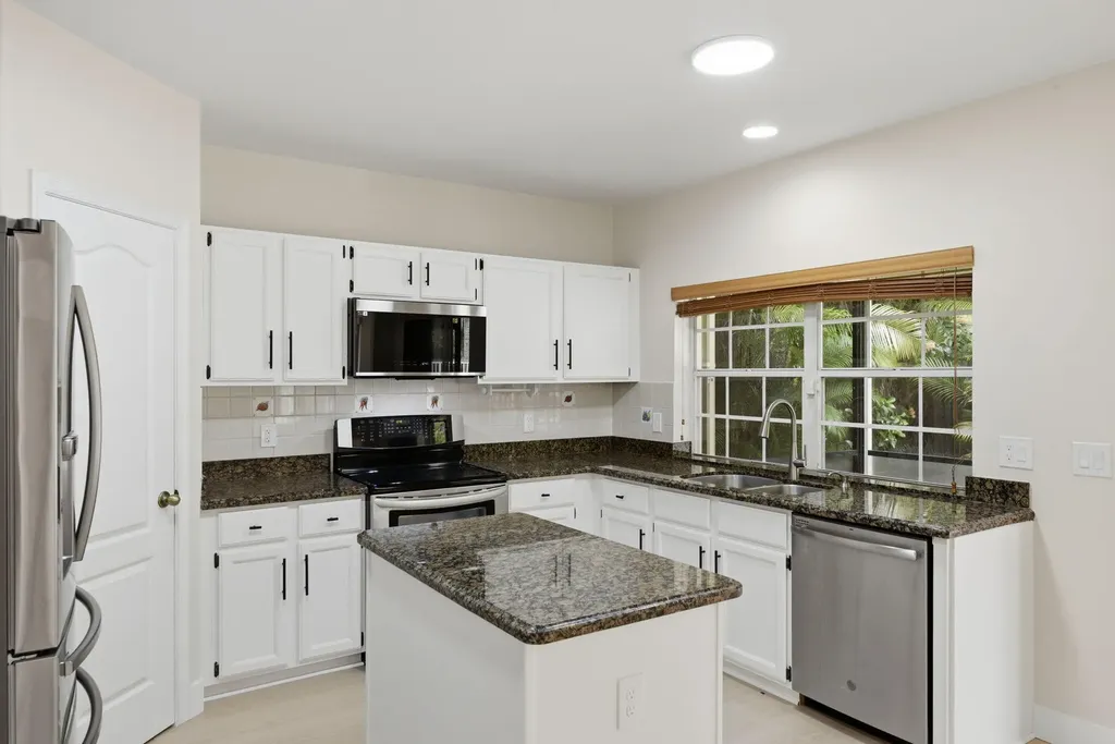 7555 Live Oak Drive Coral Springs FL 33065