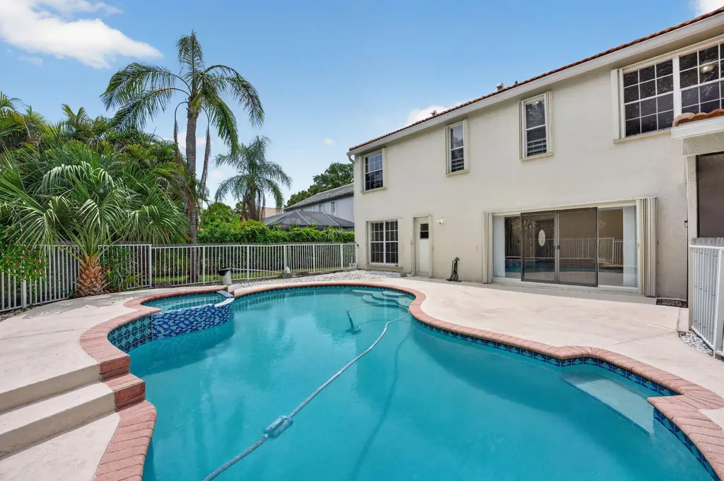 7555 Live Oak Drive Coral Springs FL 33065