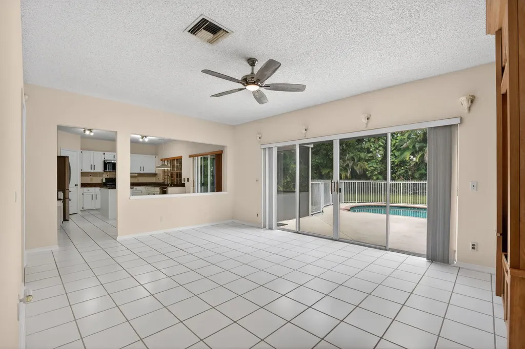 7555 Live Oak Drive Coral Springs FL 33065