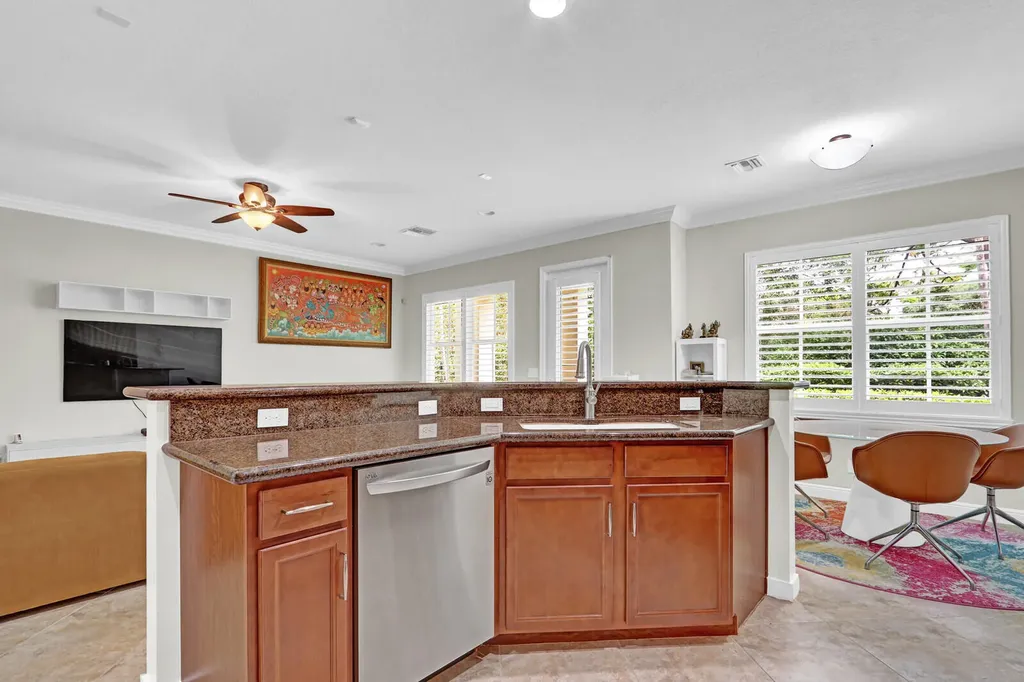4137 Darlington Street Palm Beach Gardens FL 33418