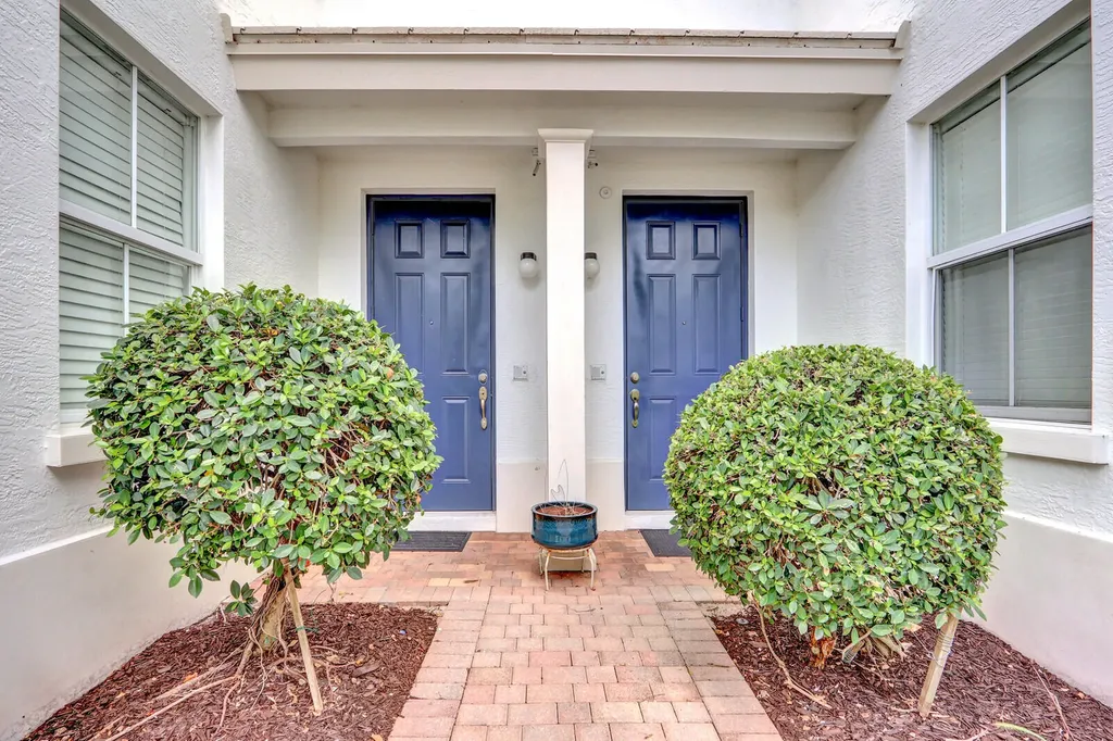 4137 Darlington Street Palm Beach Gardens FL 33418