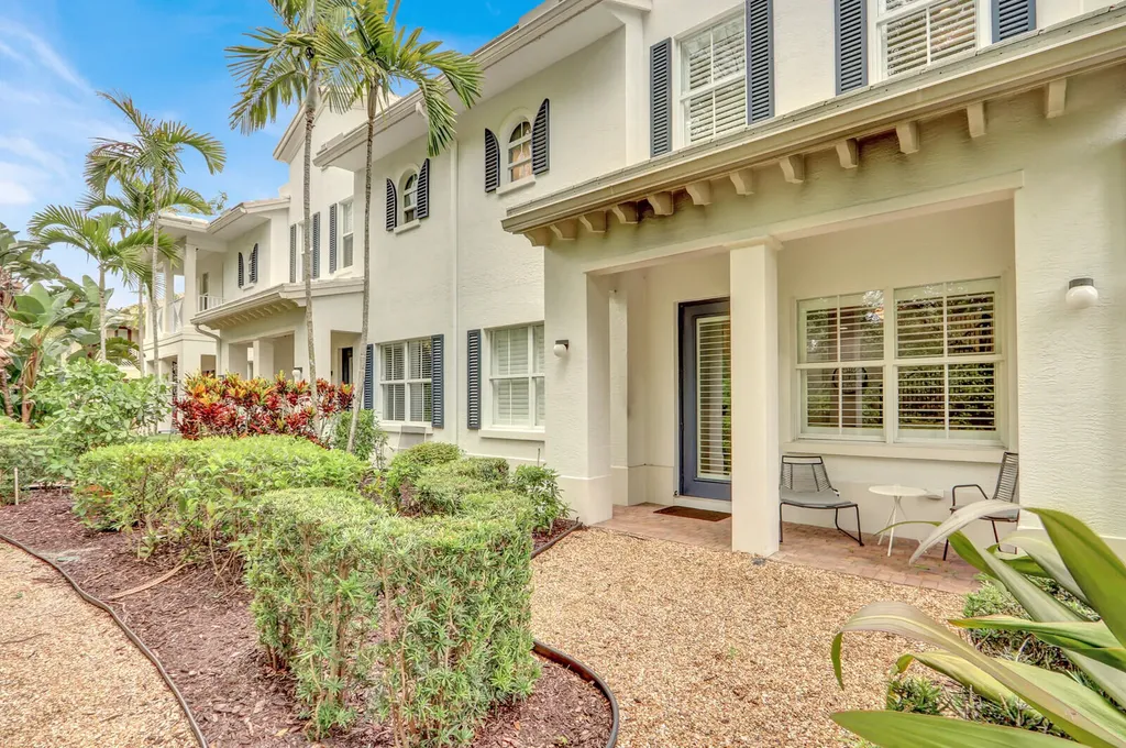 4137 Darlington Street Palm Beach Gardens FL 33418