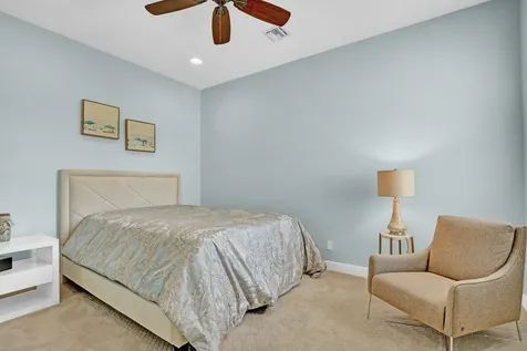 4137 Darlington Street Palm Beach Gardens FL 33418