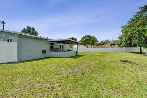 5289 SW 95th Avenue Cooper City FL 33328