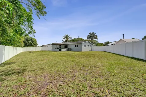 5289 SW 95th Avenue Cooper City FL 33328