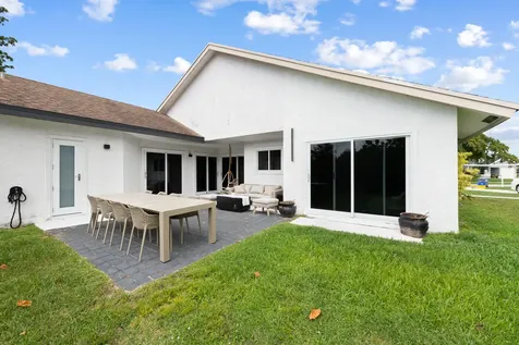 22448 Swordfish Drive Boca Raton FL 33428