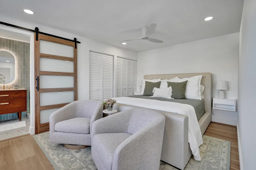 225 NE 10th Street Delray Beach FL 33444
