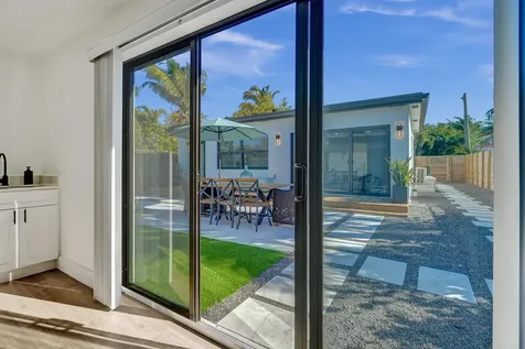 225 NE 10th Street Delray Beach FL 33444
