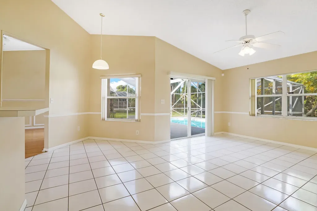 10567 Paso Fino Drive Wellington FL 33449