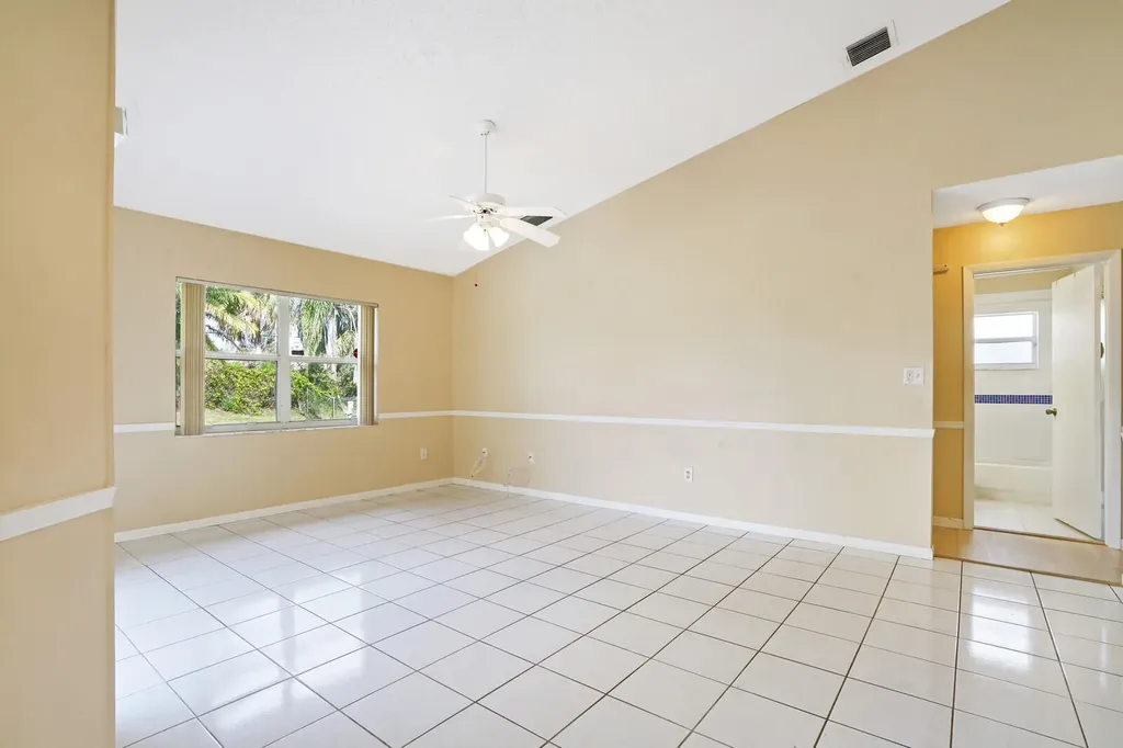 10567 Paso Fino Drive Wellington FL 33449