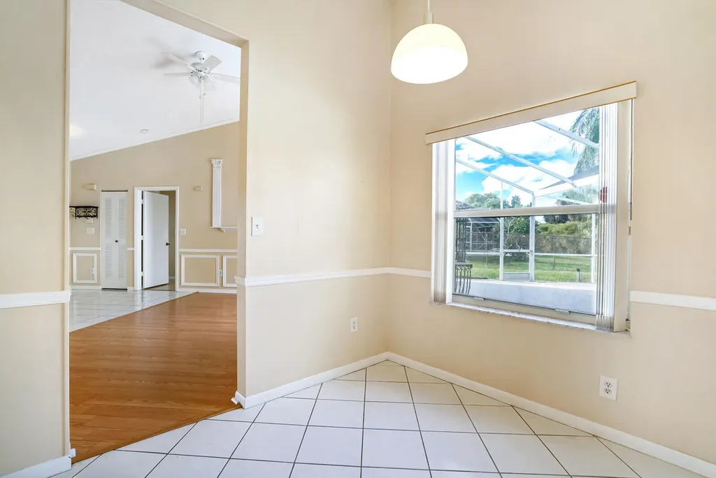 10567 Paso Fino Drive Wellington FL 33449
