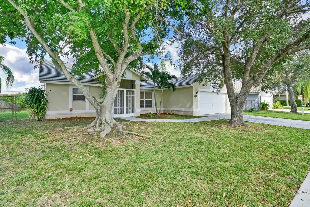 10567 Paso Fino Drive Wellington FL 33449