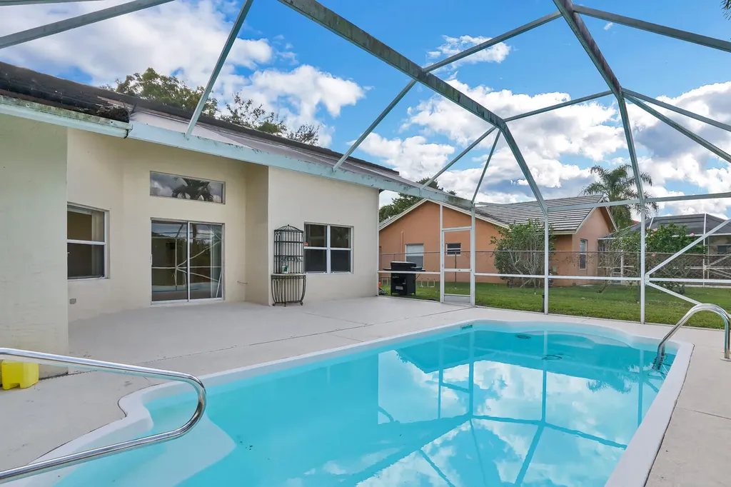 10567 Paso Fino Drive Wellington FL 33449