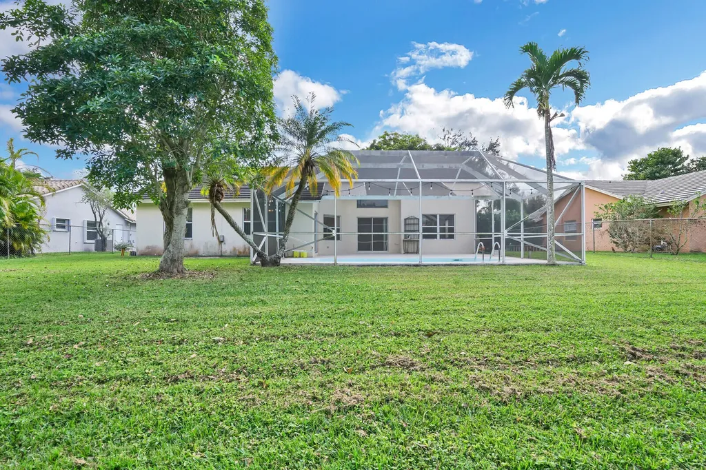 10567 Paso Fino Drive Wellington FL 33449