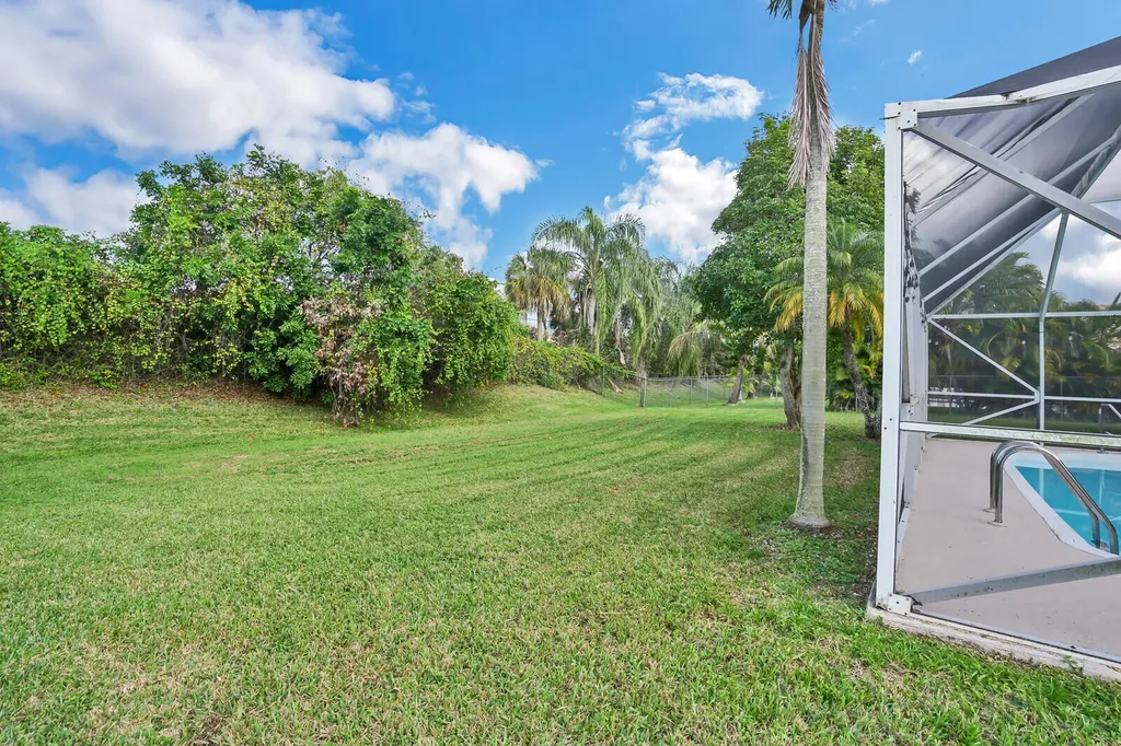 10567 Paso Fino Drive Wellington FL 33449